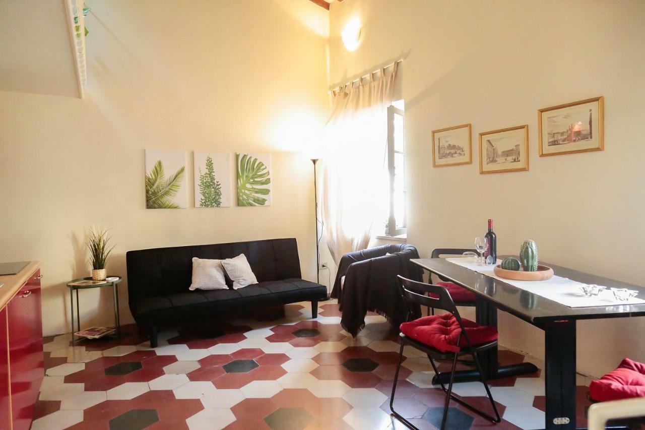 Santamarta35 Lägenhet Pisa Exteriör bild